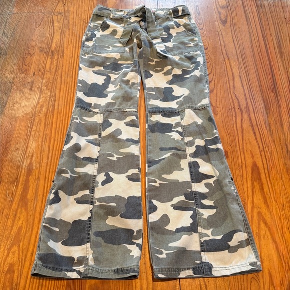 Vintage Y2K One Tuff Babe (OTB) Camo Flare Tie Belt Roll Tab Hem Pants (A0121) - Picture 1 of 7